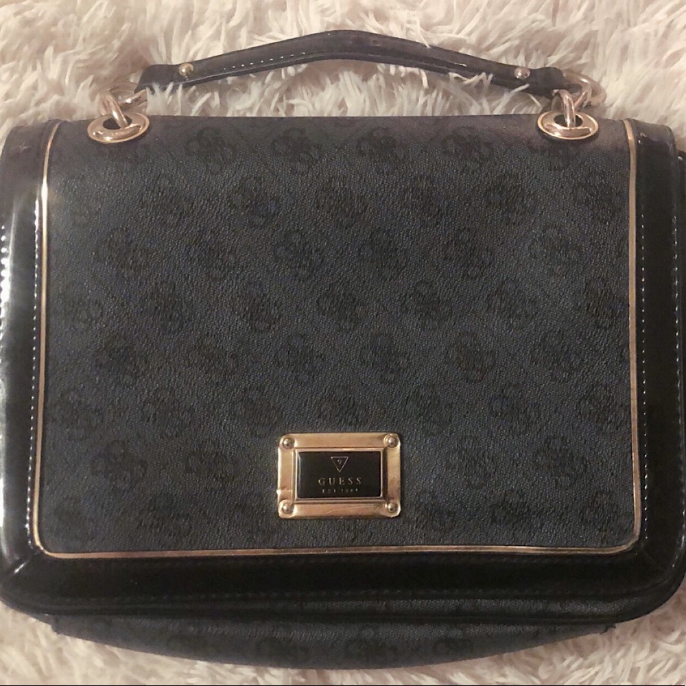 Guess Purse NEW